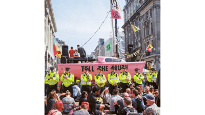 The Pink Boat on Oxford Circus & Tate Action, Photos: Ben Spencer & Leon Neal.